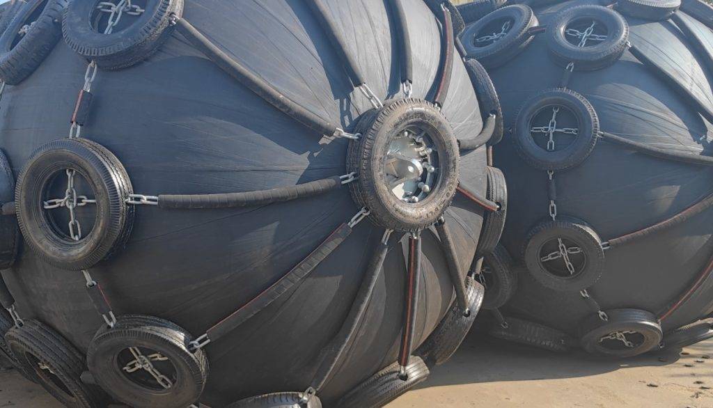 Pneumatic Fenders