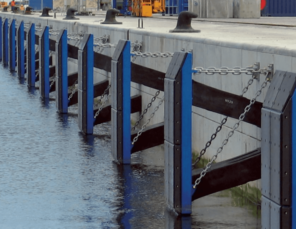 Leg marine fender Applications